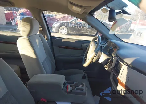 2004 Chevrolet Impala z USA, uszkodzony, nr VIN 2G1WF55E649235355